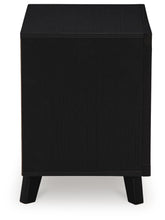 Load image into Gallery viewer, Danziar Queen Panel Headboard, Dresser, Mirror and Nightstand
