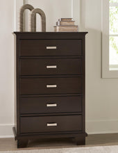 Load image into Gallery viewer, Covetown California King Panel Bed, Dresser, Mirror, Chest and Nightstand
