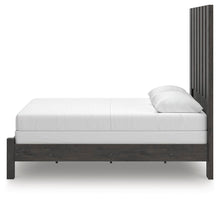 Load image into Gallery viewer, Fraluna Queen Panel Bed, Dresser and Mirror

