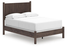 Load image into Gallery viewer, Pamytta Full Panel Bed, Dresser and Mirror
