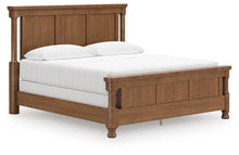 Load image into Gallery viewer, Rowlenstown California King Poster Bed with Mirrored Dresser
