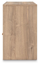 Load image into Gallery viewer, Kinlanni King Upholstered Platform Bed, Dresser, Mirror and Nightstand
