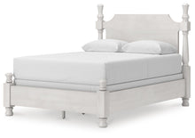 Load image into Gallery viewer, Rowlenstown Queen Poster Bed, Dresser, Mirror and Nightstand
