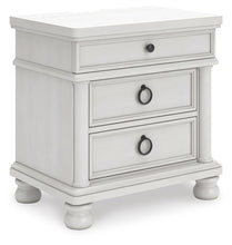 Load image into Gallery viewer, Rowlenstown Queen Poster Bed, Dresser, Mirror and Nightstand
