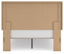 Load image into Gallery viewer, Gramburg Queen Panel Platform Bed
