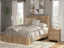 Load image into Gallery viewer, Gramburg Queen Panel Bed

