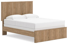 Load image into Gallery viewer, Gramburg Queen Panel Bed
