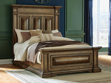 Load image into Gallery viewer, Frantanna Queen Panel Bed
