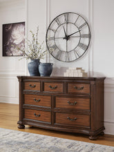 Load image into Gallery viewer, Lavinton Dresser
