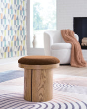 Load image into Gallery viewer, Lewisen Accent Ottoman
