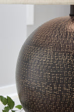 Load image into Gallery viewer, Hambell Metal Table Lamp (1/CN)
