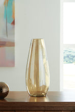 Load image into Gallery viewer, Rhettman I/O Vase
