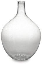 Load image into Gallery viewer, Kurthorne I/O Vase
