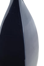Load image into Gallery viewer, Abtinson I/O Vase
