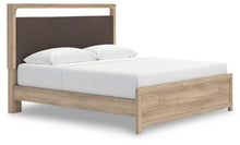 Load image into Gallery viewer, Kinlanni King Upholstered Platform Bed
