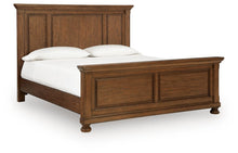 Load image into Gallery viewer, Zackaryn California King Panel Bed
