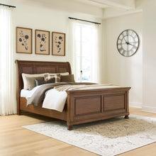 Load image into Gallery viewer, Zackaryn Queen Sleigh Bed

