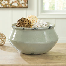 Load image into Gallery viewer, Wittbell Bowl
