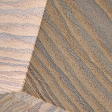 Load image into Gallery viewer, Hurport Sculpture
