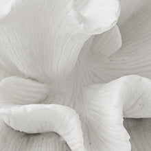Load image into Gallery viewer, Waynemont Sculpture
