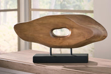 Load image into Gallery viewer, Ferminton Sculpture
