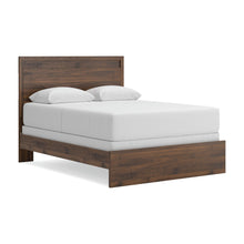 Load image into Gallery viewer, Janfyn Queen Panel Bed

