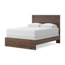 Load image into Gallery viewer, Janfyn Queen Panel Bed

