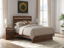 Load image into Gallery viewer, Janfyn Full Panel  Bed
