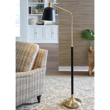 Load image into Gallery viewer, Clairwell Metal Floor Lamp (1/CN)
