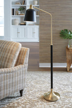 Load image into Gallery viewer, Clairwell Metal Floor Lamp (1/CN)
