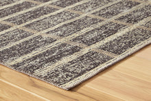 Load image into Gallery viewer, Verbrook Large Rug
