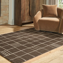 Load image into Gallery viewer, Rowbrook Medium Rug

