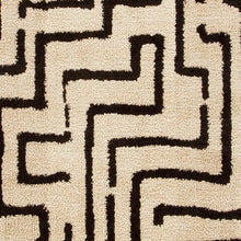 Load image into Gallery viewer, Timworth Washable Medium Rug
