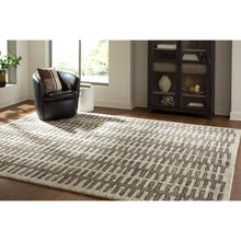 Load image into Gallery viewer, Cartlett Extra Large Rug
