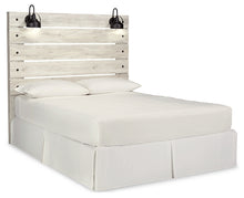 Load image into Gallery viewer, Cambeck Queen Panel Headboard with Mirrored Dresser, Chest and 2 Nightstands
