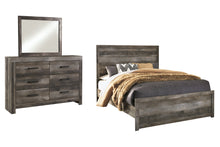 Load image into Gallery viewer, Wynnlow Queen Panel Bed with Mirrored Dresser
